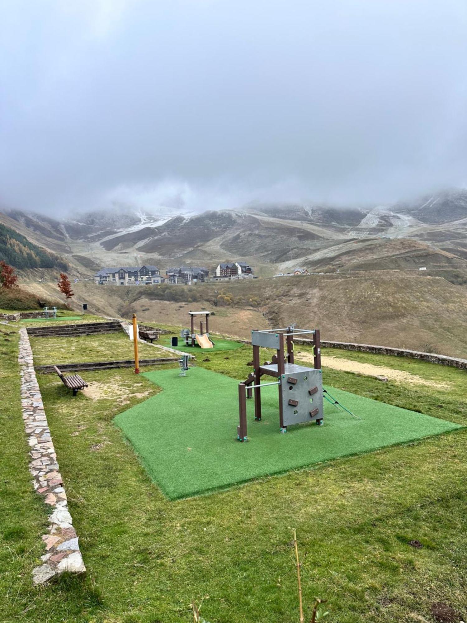 Grand Appartement Peyra'Good Tout Equipe Linge De Lit Et De Toilette Inclus - 8 Couchages - Station Peyragudes - Vue Montagne - 2 Balcons-Terrasses Germ Buitenkant foto