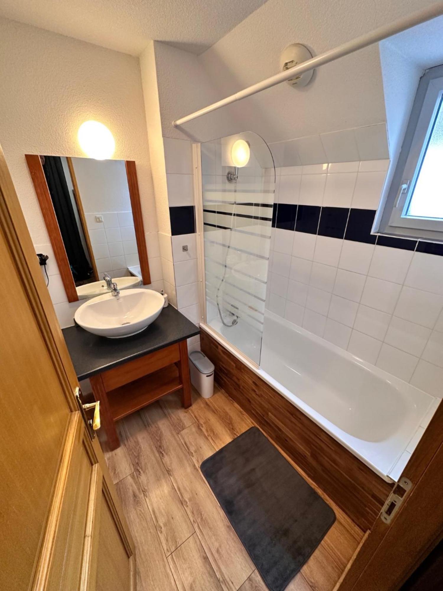 Grand Appartement Peyra'Good Tout Equipe Linge De Lit Et De Toilette Inclus - 8 Couchages - Station Peyragudes - Vue Montagne - 2 Balcons-Terrasses Germ Buitenkant foto