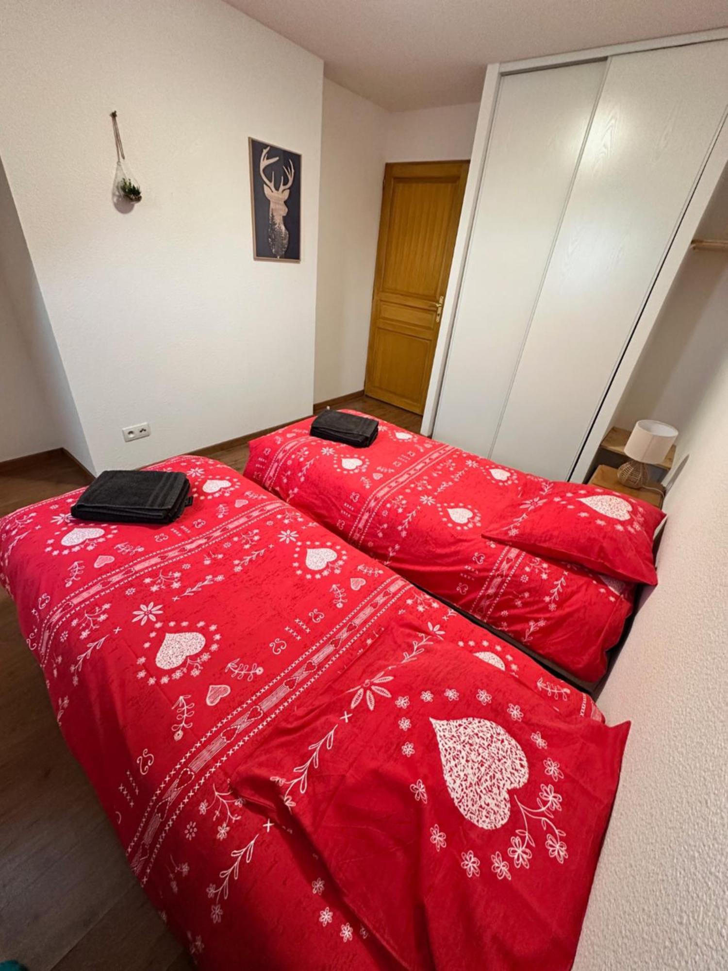 Grand Appartement Peyra'Good Tout Equipe Linge De Lit Et De Toilette Inclus - 8 Couchages - Station Peyragudes - Vue Montagne - 2 Balcons-Terrasses Germ Buitenkant foto
